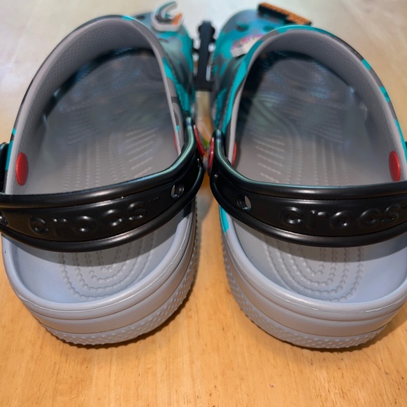 Star Wars Adult Crocs Clogs Unisex Camo Disney The Mandalorian Size:M5/W8 NWT - Picture 3 of 6